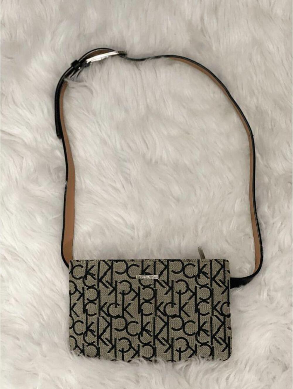 Calvin Klein Crossbody - Picture 2 of 2